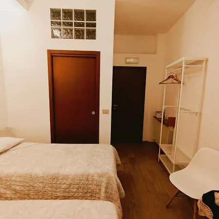 Le Corti Bed & Breakfast *